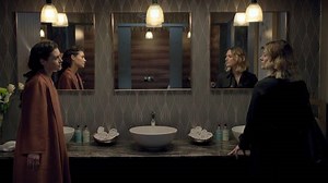 Who is The One's Zoë Tapper and what else has she been in?