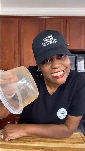 Remove Stains from Plastic Containers! #shorts