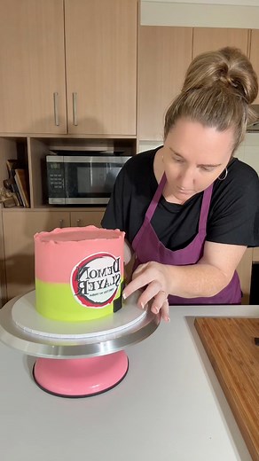 Demon Slayer Cake 👏 Aww this design, everytime I make it, I love it all over again! I’ve made this design a few times, but again never recorded, so having the time to do so, I have now created some content for you to recreate at home🩷 Any questions let me know! #cake #cakeart #foryoupageシ #foryouシ #demonslayer #anime | Stacey Bakes Cakes