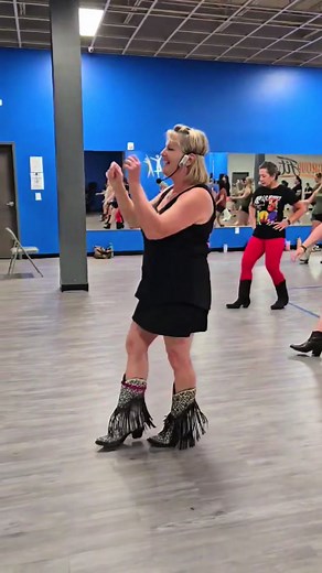 Line Dance Across America wirh #BootBoogieBabes 💃 Six states 💃 18 classes #linedance #WomenEmpowerment