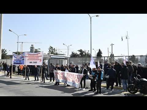 Σε απεργιακή μάχη οι Ναυτεργάτες: Συγκέντρωση στο Υπουργείο Ναυτιλίας
