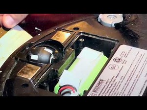 eufy RoboVac/Ecovacs Deebot Not Charging | Battery Replacement