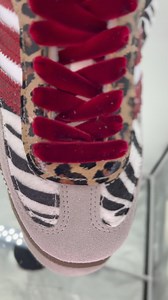 ✨ Adidas Samba – Custom Made in Italy ✨ 🇮🇹 Handcrafted style meets legendary design. 📦 Free shipping anywhere in the USA. ♻️ Easy returns & exchanges – guaranteed. 💬 Want them your way? Personalize your pair via our WhatsApp concierge and make them truly yours. 🔥 Limited availability – Create your perfect Samba today! | Mimanera Sneakers