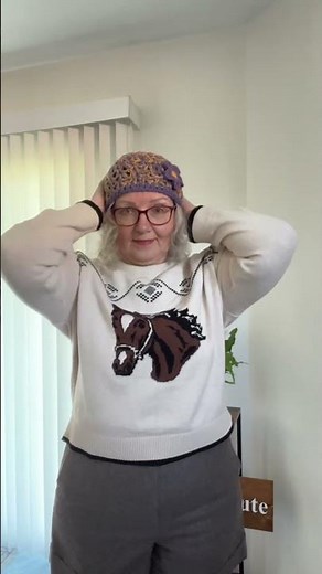 🌸 Simple Crochet Beanie with a Touch of Bloom | Easy & Elegant Handmade Hat