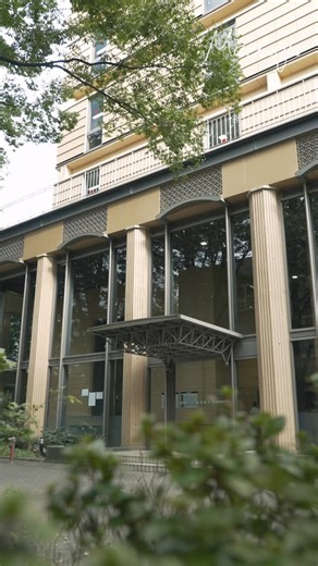 武蔵大学 / Musashi University on Instagram: "経済学部 経済学科 釣雅雄ゼミPart3 少人数制のゼミや経済学の魅力を語ってくれました。 #武蔵大学 #釣雅雄 #受験生"