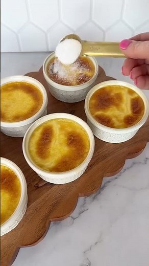 Low Carb Crème Brûlée 🍮 | Easy Sugar-Free Dessert