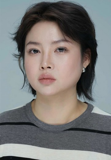 The perfect eyebrow shape for square or round faces – here's how to draw it! (Tutorial included)#eyebrows #China #原生派朱老丝 #原生感野生眉 #原生派朱老丝野生眉