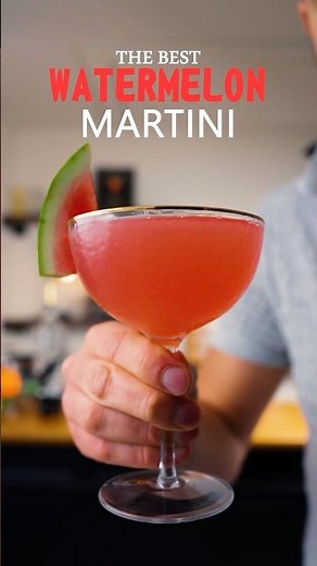 Watermelon Martini 🍉 #WatermelonMartini #CocktailRecipe #SummerCocktails #VodkaCocktail