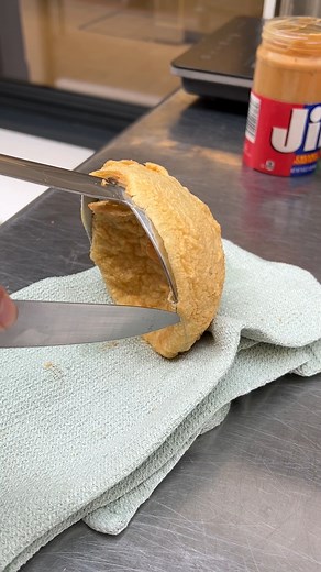 PB&J Pancake Bowl! A childhood classic meets breakfast perfection 🌞🥞 | Chefclub GruB