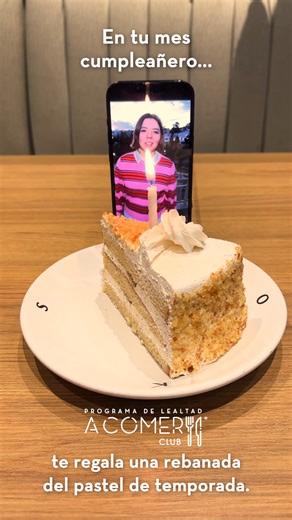 Nuestro programa de lealtad A Comer Club siempre quiere consentirte. 💅🧡 En tu mes cumpleañero, ¡A Comer Club te regala una rebanada del pastel de temporada! 🎂🥳 Únete al club hoy mismo: https://www.acomerclub.com.mx/home#app-home ¡Y disfruta de este y más beneficios! El punto es que vuelvas. 🤩 | Toks Restaurantes