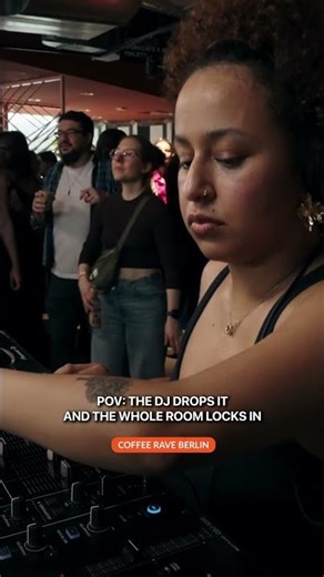 A Berlin Coffee Rave is honestly elite life design. ☕️✨🧡