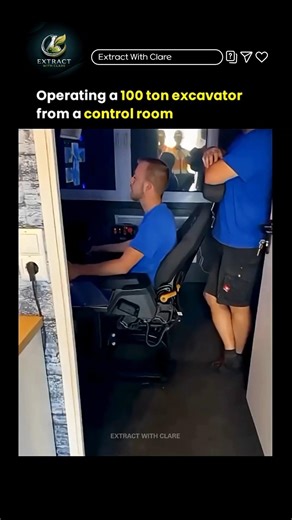 Control Room Operator Runs a 100-Ton Excavator Like a Video Game 🤯