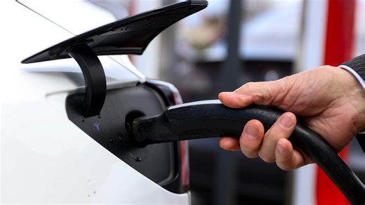 Oregon announces reopening of state rebate program on electric vehicles: What to know