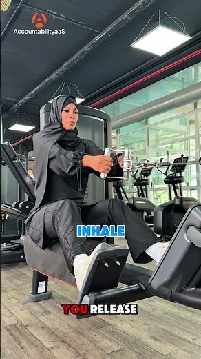 Perfect Your Muslim Seated Cable Rows (Chest Tall, Ribs Down) #BackWorkout #LatWorkout #FormCheck