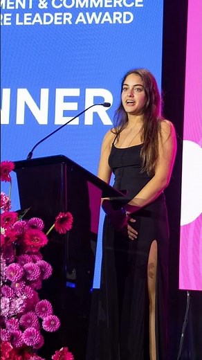 ‪@UNSW‬ Top100 Future Leader award winners🏅🙌