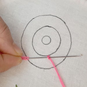 hand embroidery super easy circle stitch cushion cover Via Cherry Blossom | Dian Embroidery
