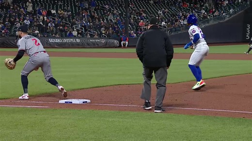 Francisco Lindor has left tonight's game after rounding third on Alvarez's double