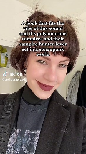 Obsessed Fantasy Book: Polyamorous Vampires in Steampunk World