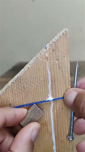 Fixing a split in wood with staples and glue #woodworking