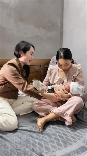 Con giống bố hay mẹ? Khám phá cùng Trần Kim Hiền