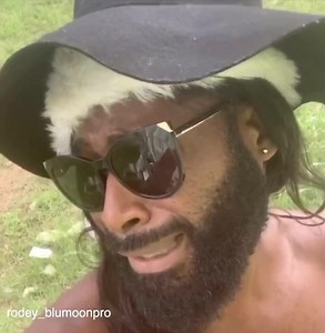 282K views · 10K reactions | JESSICA AT HER PRIVATE BEACH HOUSE !!  . . #privateproperty #beachhouse #jessica #rodeytv #wakaman #outsidechild #rodeytheentertainer #family | Ro'dey | Facebook