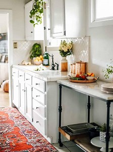 25 DIY Rental Kitchen Makeover Ideas That’ll Bring Life To Your Kitchen