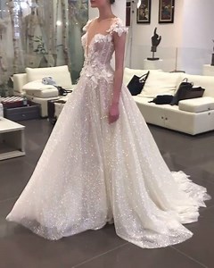 5K views · 279 reactions | A Fairy Tale Wedding Gown weddingchicks.com/blog/elegant-and-luxurious-wedding-dresses-from-galia-lahav-l-14749-l-38.html | Wedding Chicks | Facebook