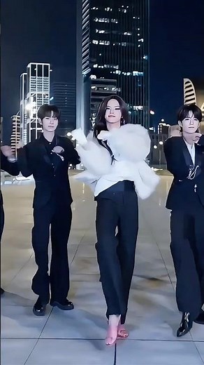 This Dance + Song Will Totally Get You Hooked! 4K