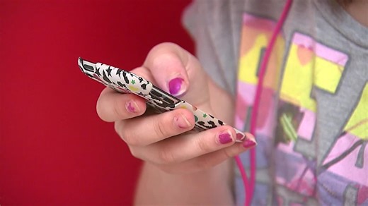 Expert shares tips for managing your child's cellphone use