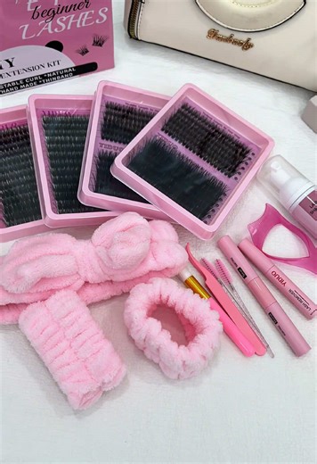 DIY Lash Kit: Create Stunning Cluster Lashes at Home