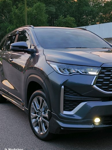 Toyota Innova Zenix (GREY) ▪️ Modelista Bodykit ▪️ Modelista Door Panel ▪️Roofrack (Black edition) . Accessories: ▪️R'Bumper Led Reflector (Socket PNP) . Area: Mutiara Rini Jb ✌️ https://wa.me/601128775865 . #toyotazenix #toyotazenixmodelista #zenix #zenixhybrid #zenixbodykit