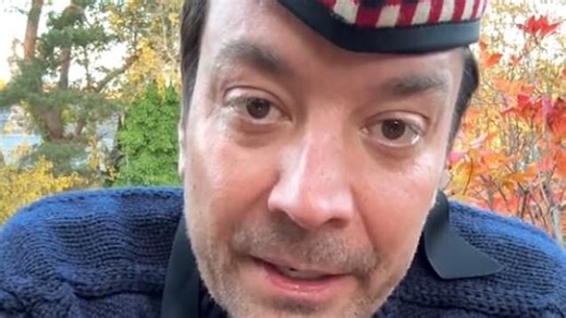 Jimmy Fallon gets Highland welcome from King's Guard