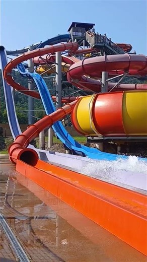 WILD WATER SLIDES 😁 (FAST)🛝🛝🛝🛝