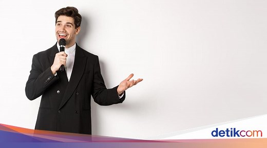 20  Contoh Teks MC Berbagai Acara: Pernikahan, Seminar, Wisuda, & Keagamaan