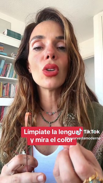 Detox de cuerpo y mente - Ayurveda para limpiar la lengua