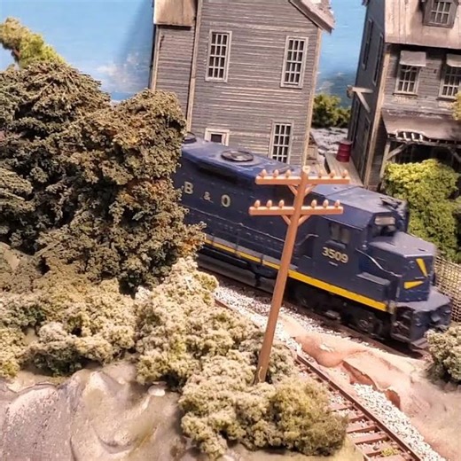 Baltimore & Ohio Freight Train HO Scale #hoscale #train #b&o #baltimore&Ohio #modelrailroad