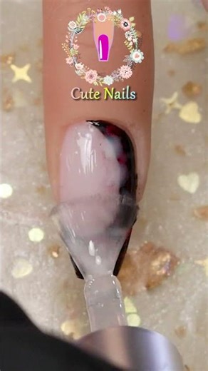 Elegant Spring Nails in 5 Minutes 💐💅 #nailart #easydesign #nailcompilation