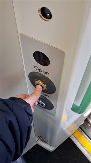 Southern Class 377/6 Open Doors at Carshalton 2026