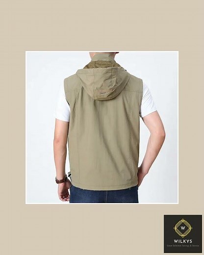 Men's Hooded Sleeveless Outdoor Vest – Travel & Hiking Waistcoat