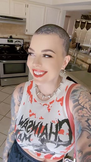 98 reactions · 6 comments | I was gonna dress in cosplay but it wasn’t working out for me! But we are finally on our way to @animelvegas ❤️ say hi if you see me and ask for a sticker! #animelv #animeconvention #anime #grwm #pov #onepiece #chainsawman | GiraTina | Facebook