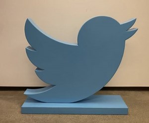 Scientists, disturbed by anti-science and far-right content, starting to leave Twitter