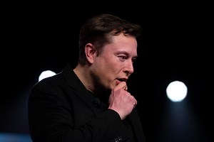 Elon Musk is Raising $500M for Satellite Internet Business