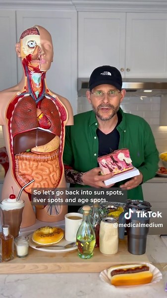 Understanding Causes of Hyperpigmentation and Age Spots