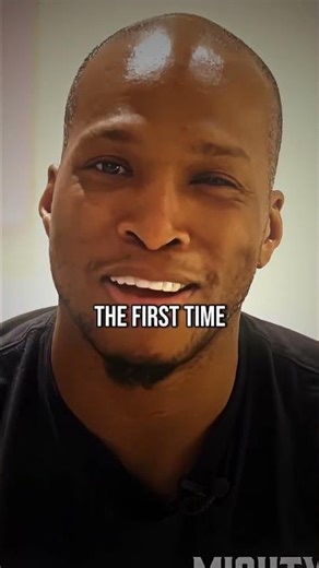 When MVP lost his leg control against Mike perry