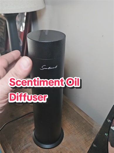 This Scentiment Oil Diffuser will make people curious how your house smells so good! #scentiment #oildiffusers #airfreshener #homehacks #tiktokshopcreatorpicks