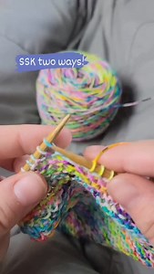 💙 SSK two ways! 💙 Traditionally slip, slip, knit is done by slipping each stitch individually knitwise. I learned a trick many years ago to slip the first knitwise and the second purlwise! This helps it lay flatter and look more like a knit two together. Double tap if this was a cool comparison! 😍 | Knitlifeoils