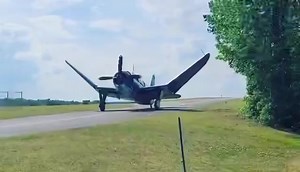 300K views · 10K reactions | The massive SB2C Helldiver, affectionately nicknamed “The Beast.” Airplanes are beginning to arrive in Georgia for NAS ATLANTA 80th anniversary airshow at KPDK on May 14th  Angela Decker | Vintage Flying Machines | Facebook
