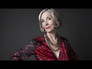 10 proven spots where you can meet matured older women wanting YOU | Cougars