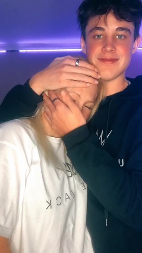 Behind the Scenes of Testing Calvin Reef's New Ring Light