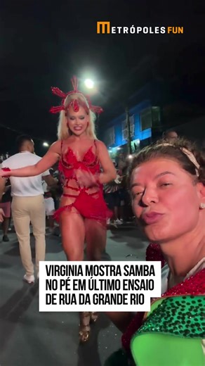 Virginia Brilha no Último Ensaio da Grande Rio